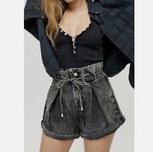 BLANK NYC sz 31 Paperbag Shorts